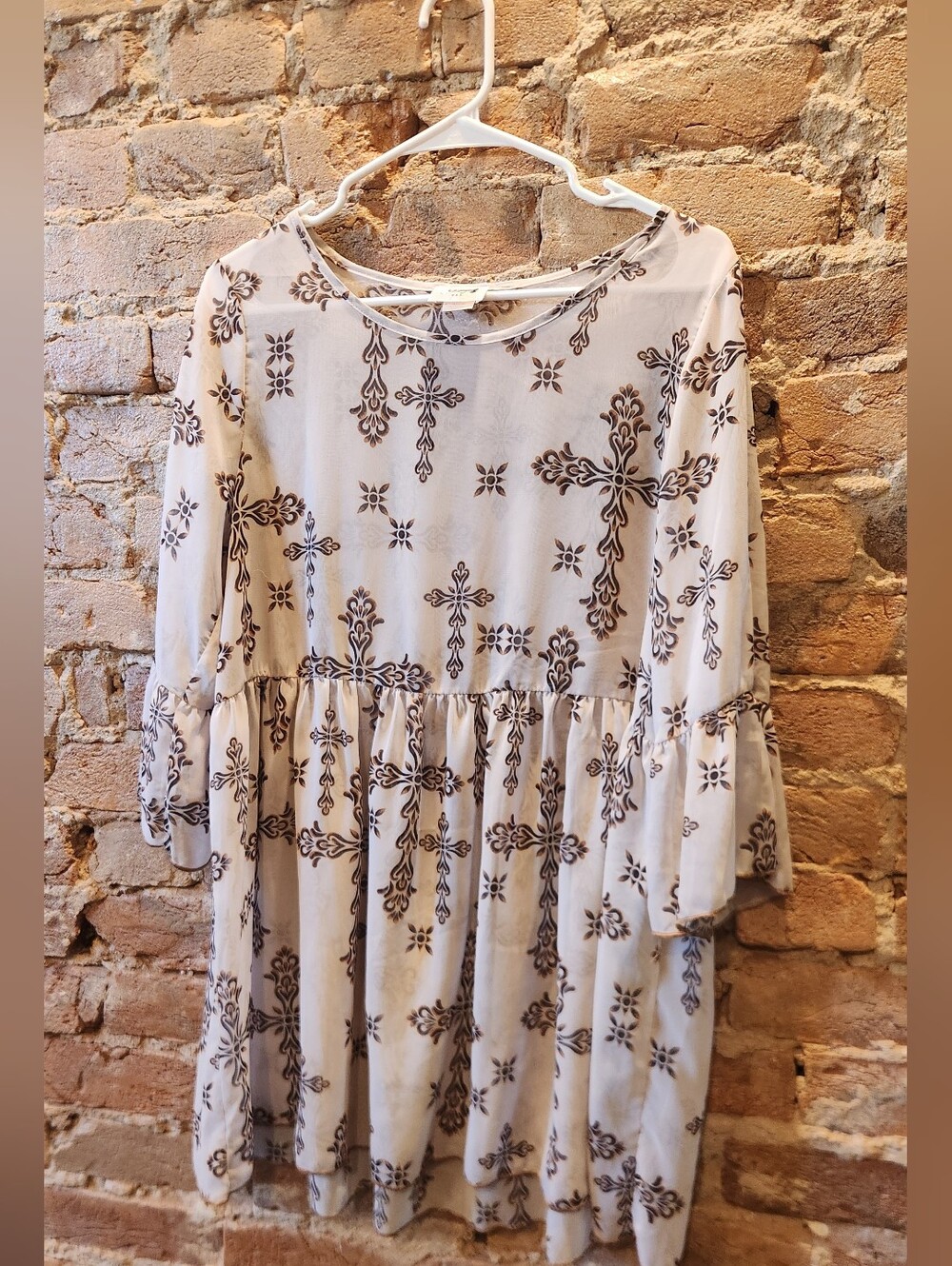 Like New! R. Bouge Boutique Boho-style sheer babydoll tunic top, Size L